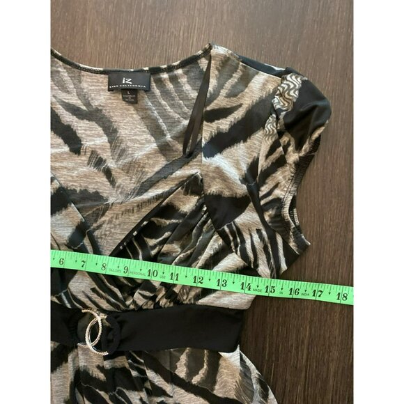 IZ Byer California Zebra Print Top - Picture 4 of 7